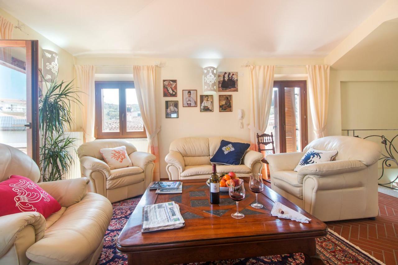 Villa Corrasi Oliena Luxury Kültér fotó