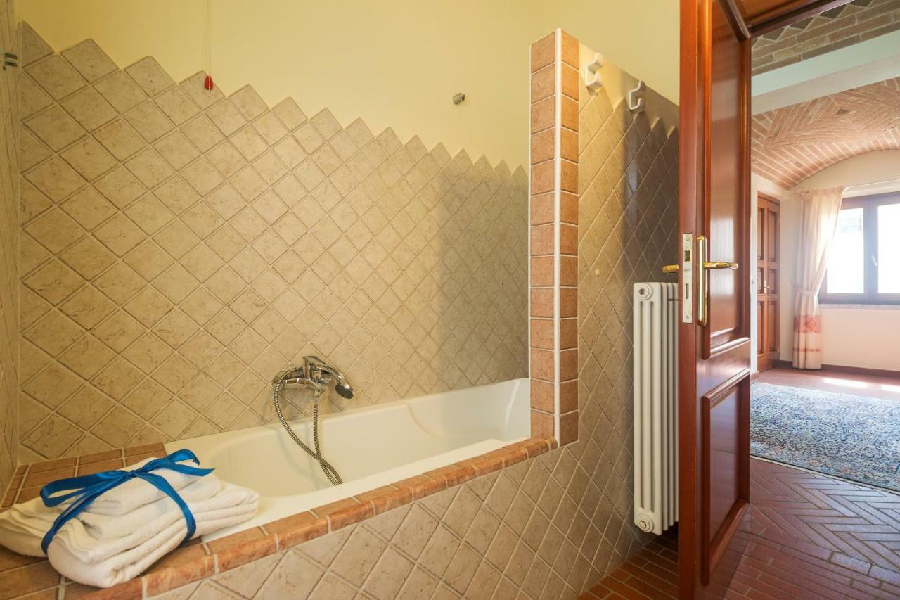 Villa Corrasi Oliena Luxury Kültér fotó