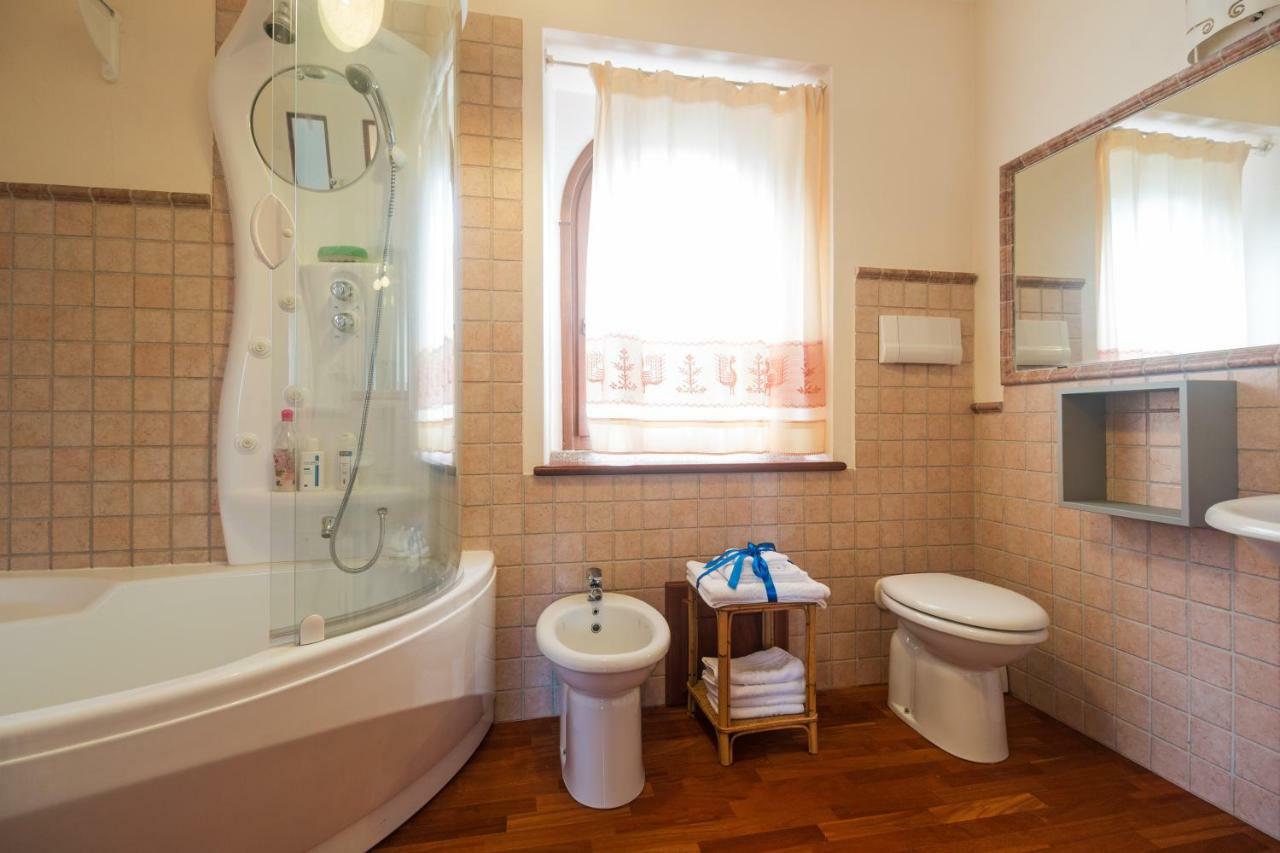 Villa Corrasi Oliena Luxury Kültér fotó