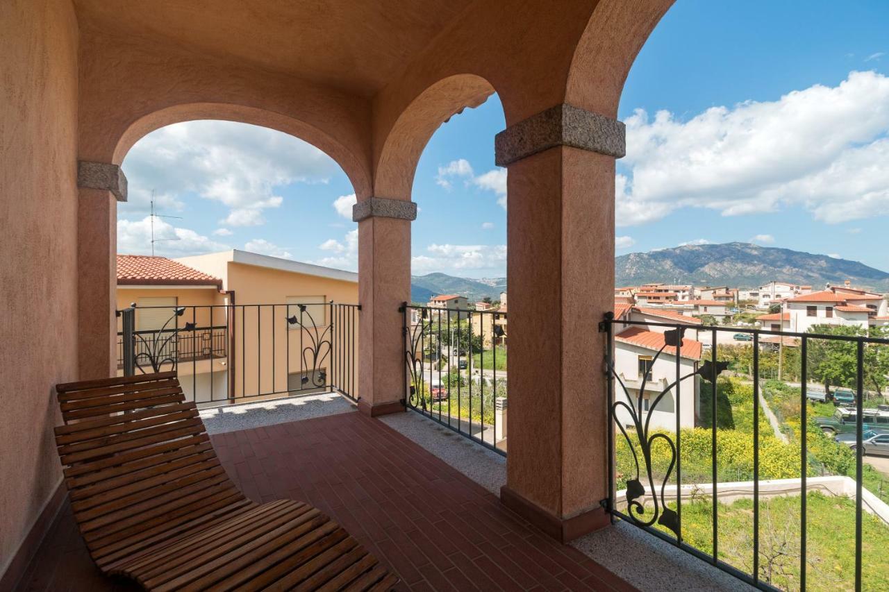 Villa Corrasi Oliena Luxury Kültér fotó