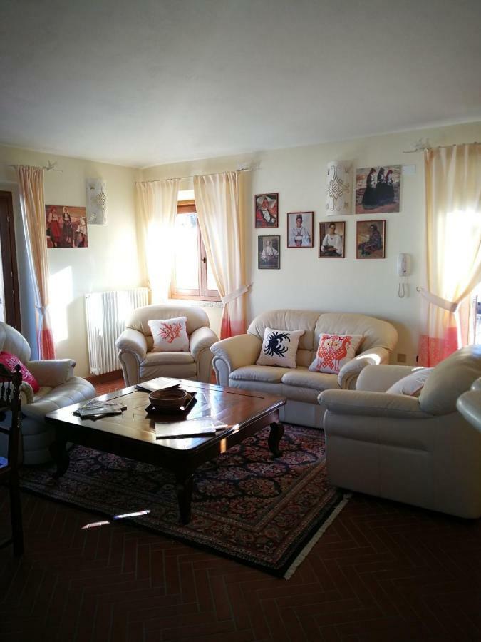Villa Corrasi Oliena Luxury Kültér fotó